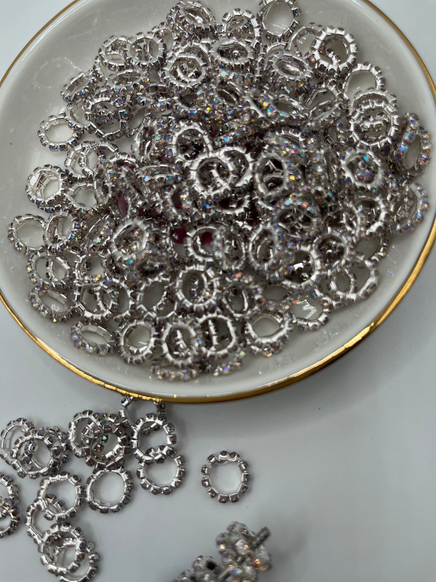 20pcs Thin Silver Spacer W/ Iridescent Stones