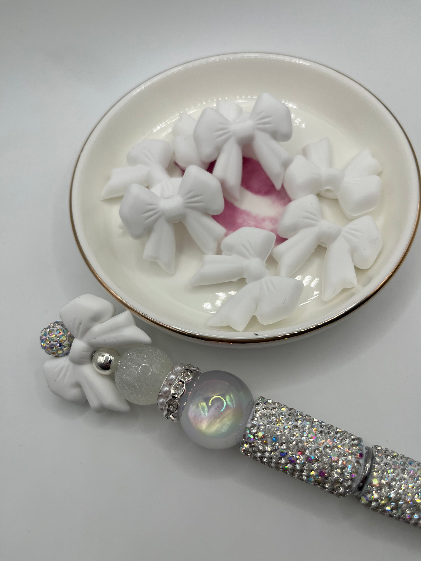 1pc Bow Silicone Bead