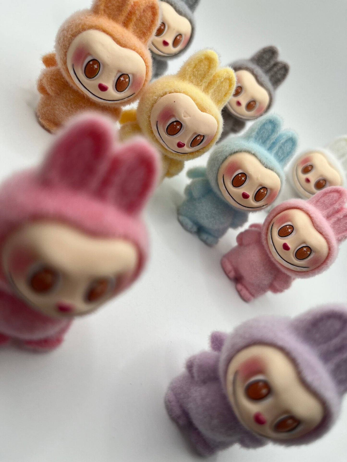 9pc Set -LaBuBu Figures (No Hole. Must Drill For Pens) Mix Color