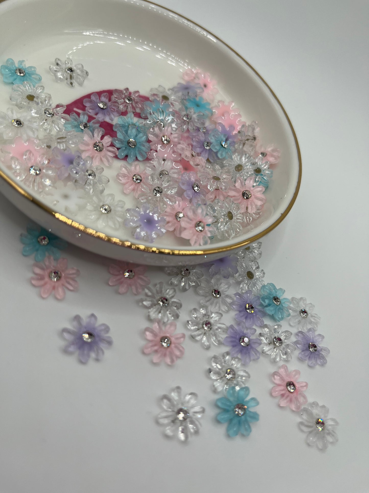 100pc Daisy Flower Nail Charm (Mixed Color)