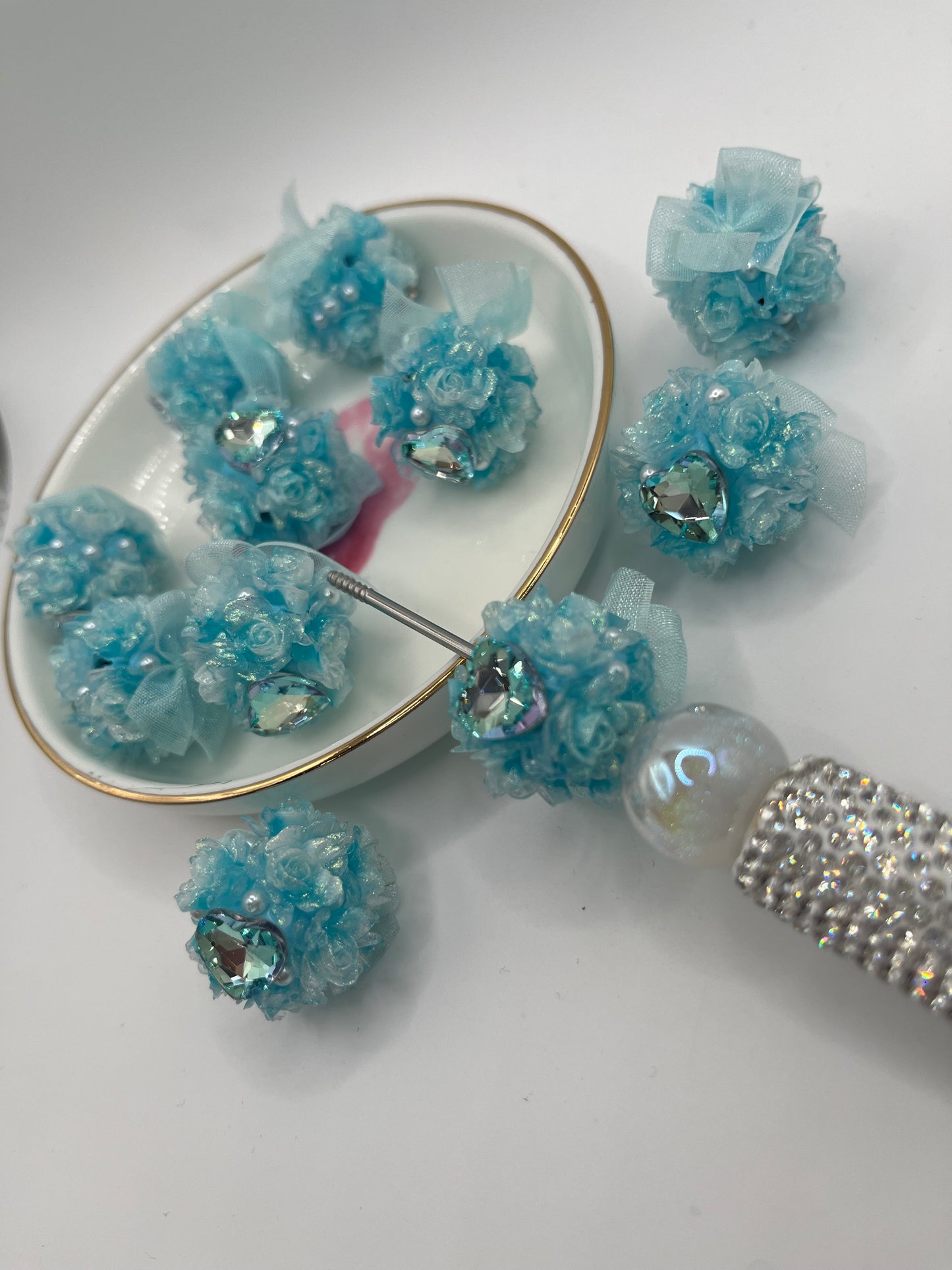 5pc Blue Jeweled Flower Fancy Bead