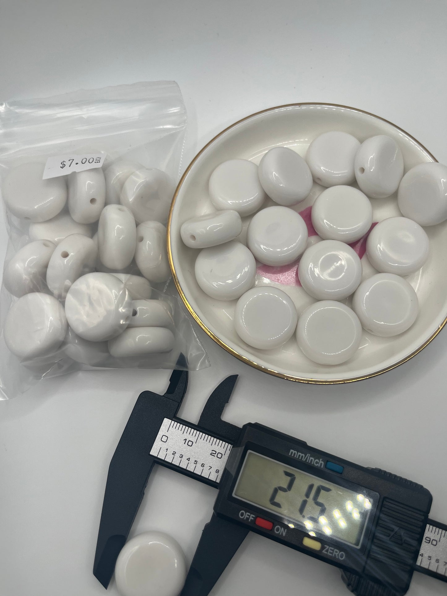 20pc White Flat Round Base Bead