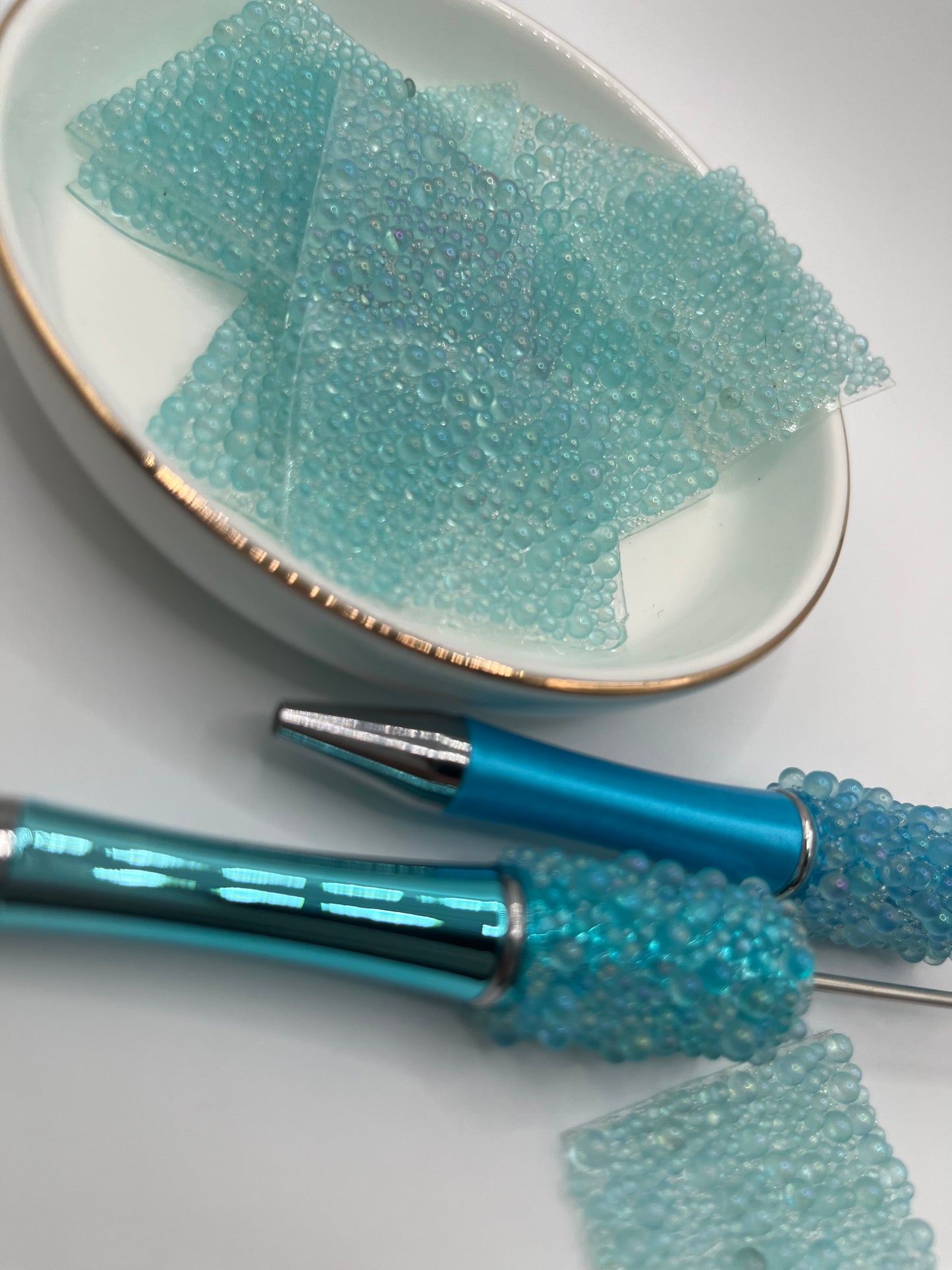 10pc Blue Bubble Pen Wrap