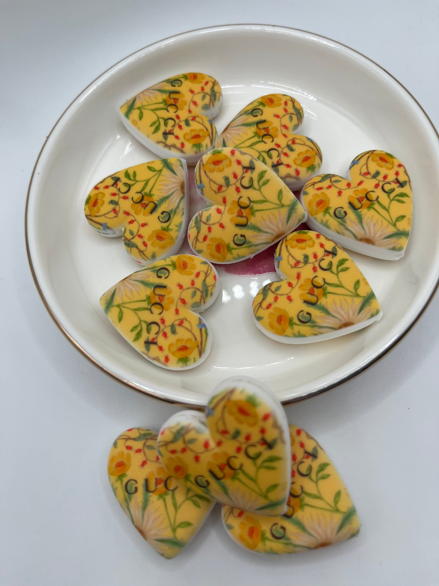 1pc GG Floral Heart Silicone Bead