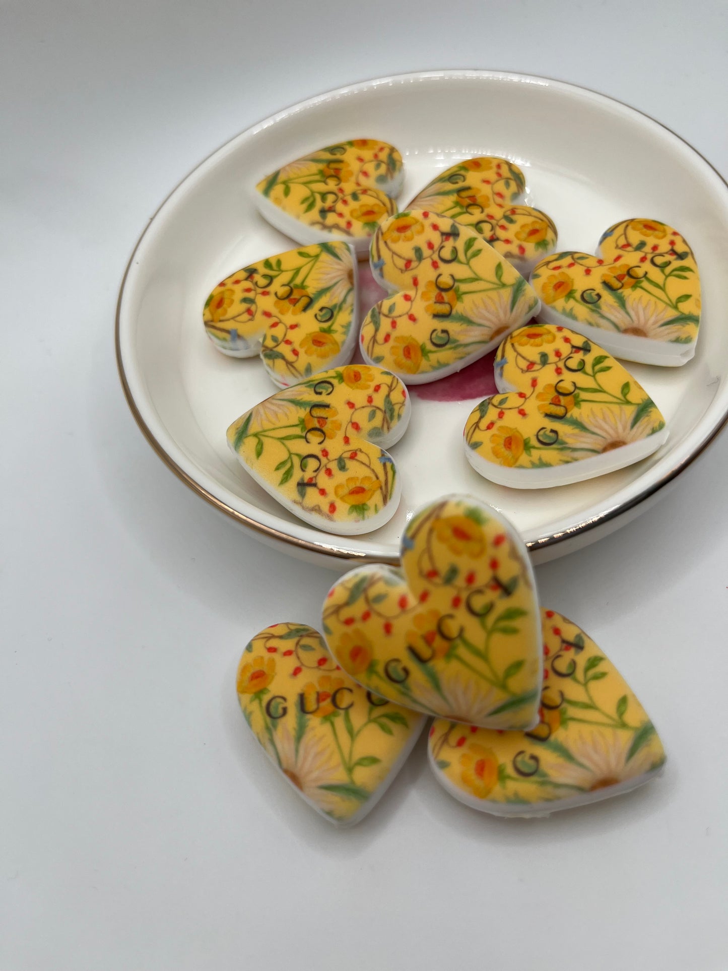 1pc GG Floral Heart Silicone Bead