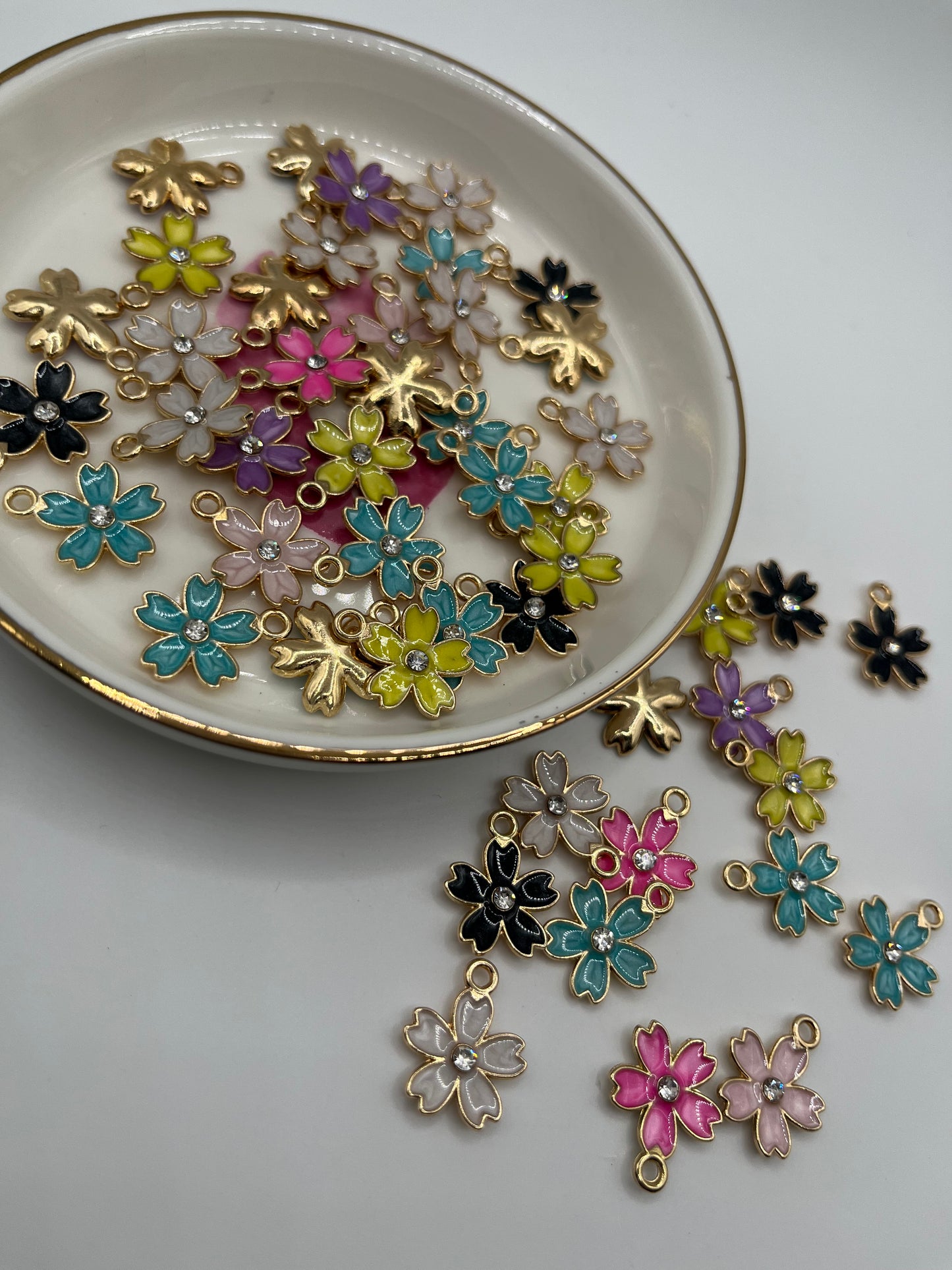 20pc Sakura Flower Metal Pendent (Mixed Color)