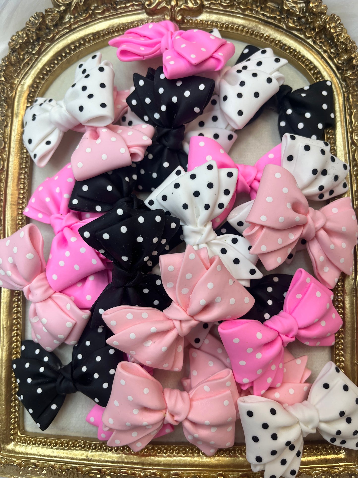 25 pc Clay Bow Pen Topper (Mixed Bag)