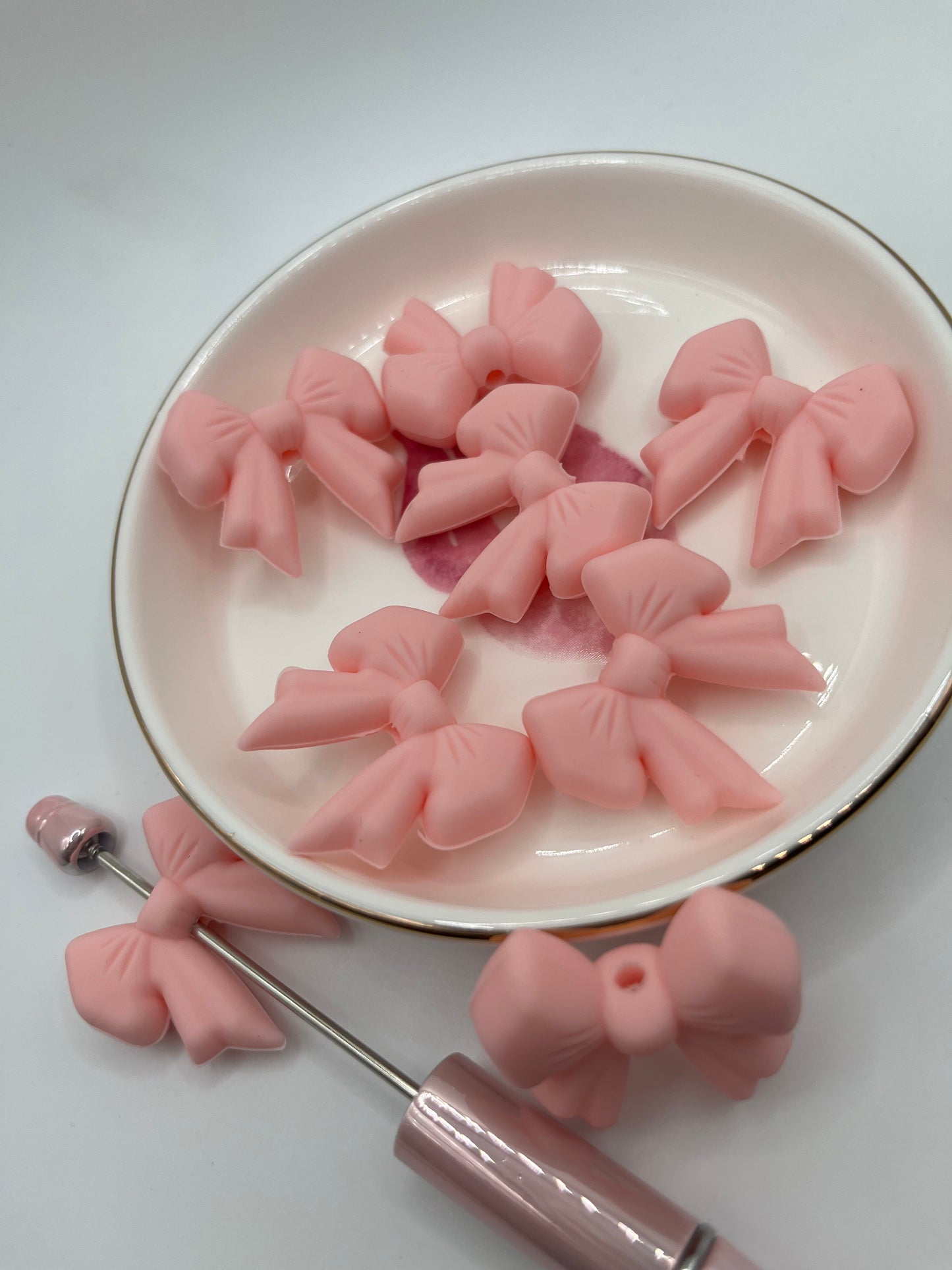 1pc Bow Silicone Bead