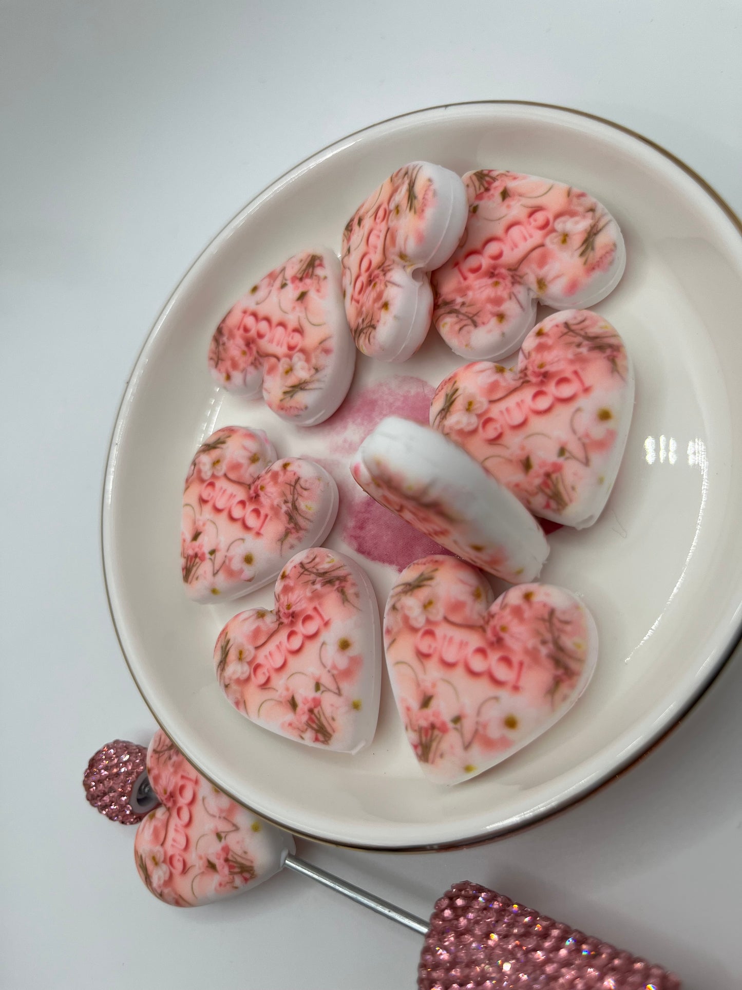 1pc GG Floral Heart Silicone Bead