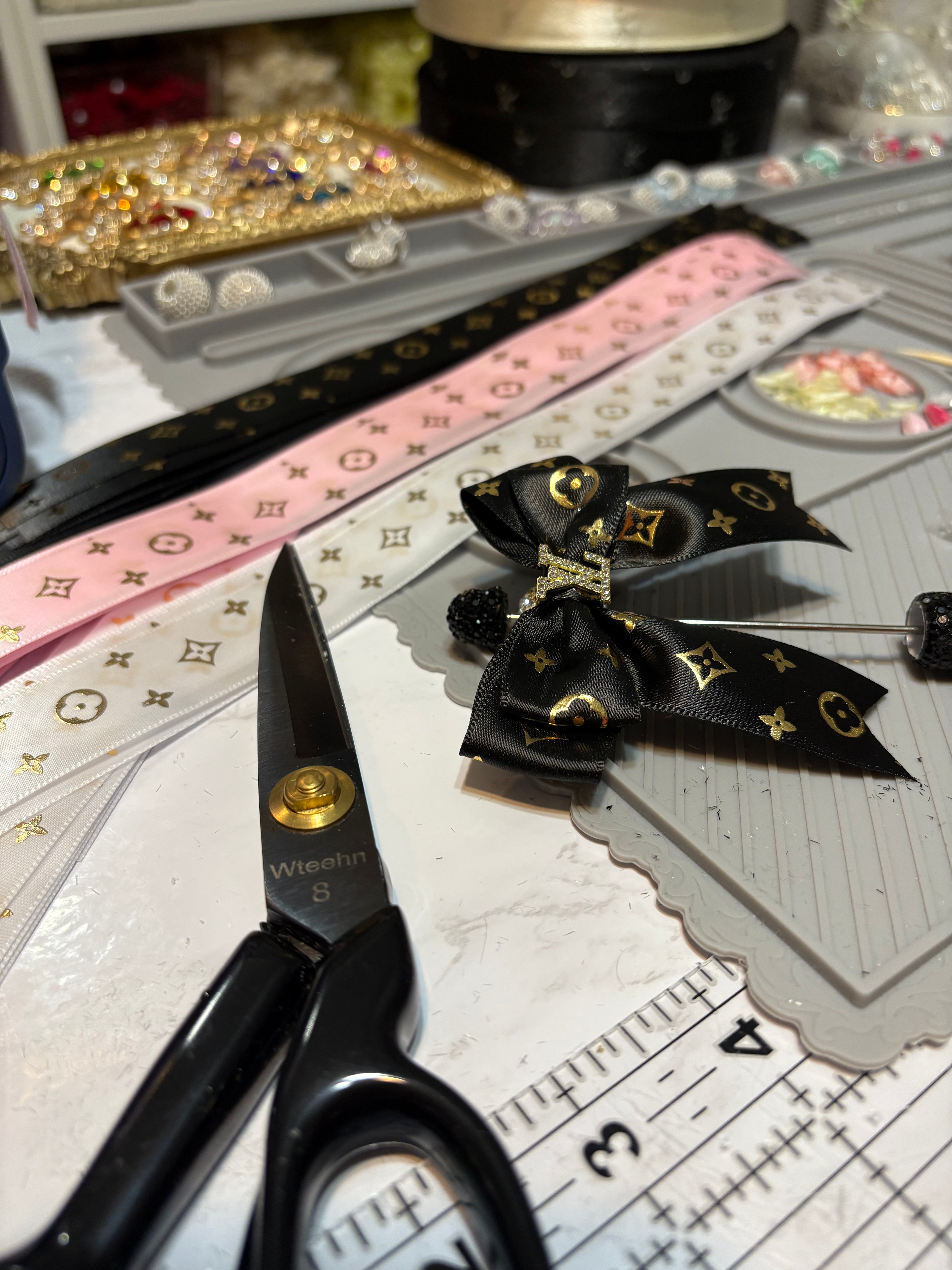 Signature Luxe Bow Bead Masterclass™ - Learn the exact luxury bow bead technique that has generated thousands of dollars in sales.