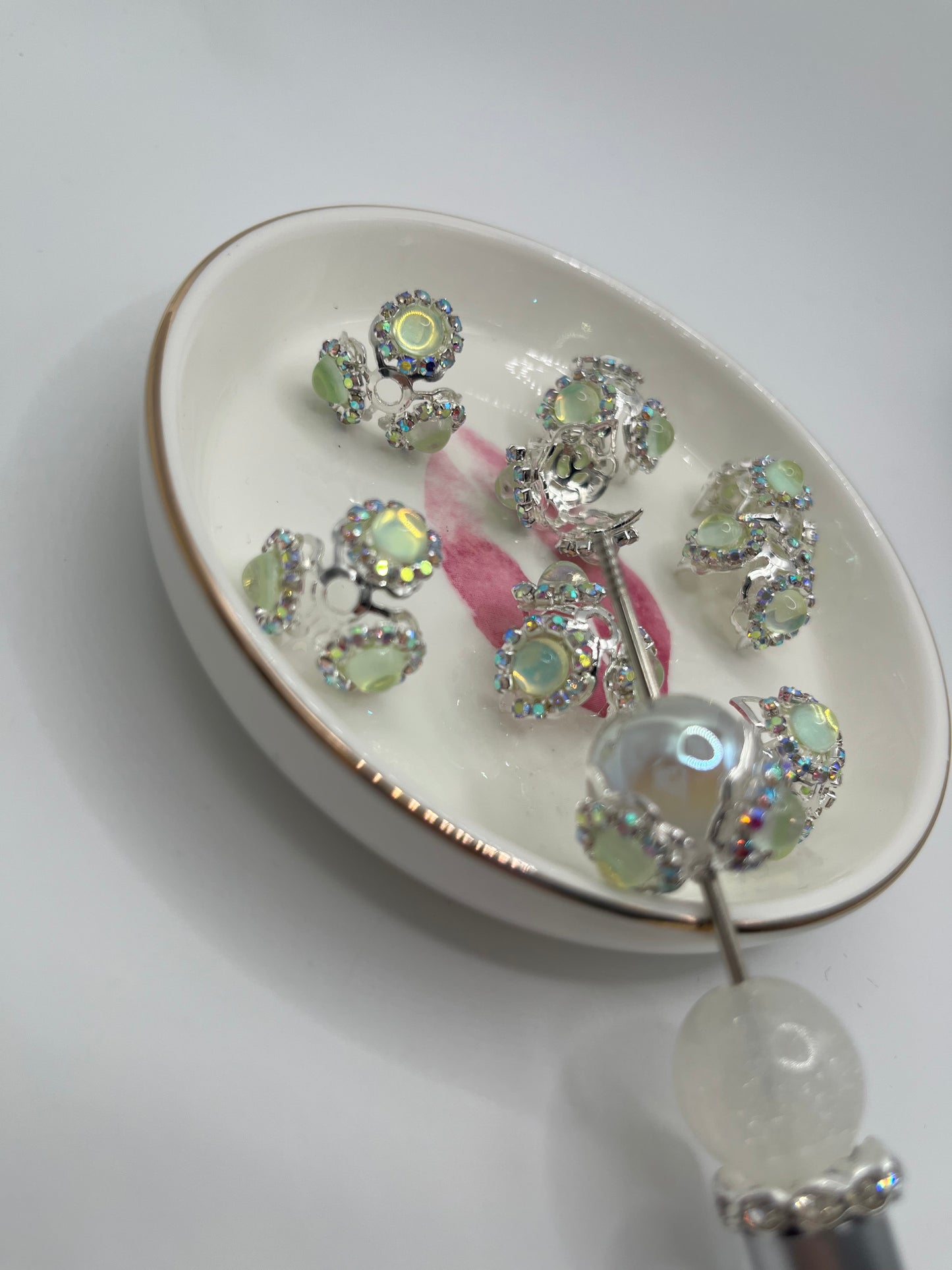 6pc Silver Fancy Bead Caps (Fits 16mm Beads)