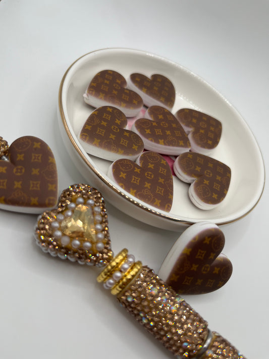 1pc HK + LV Silicone Heart Bead