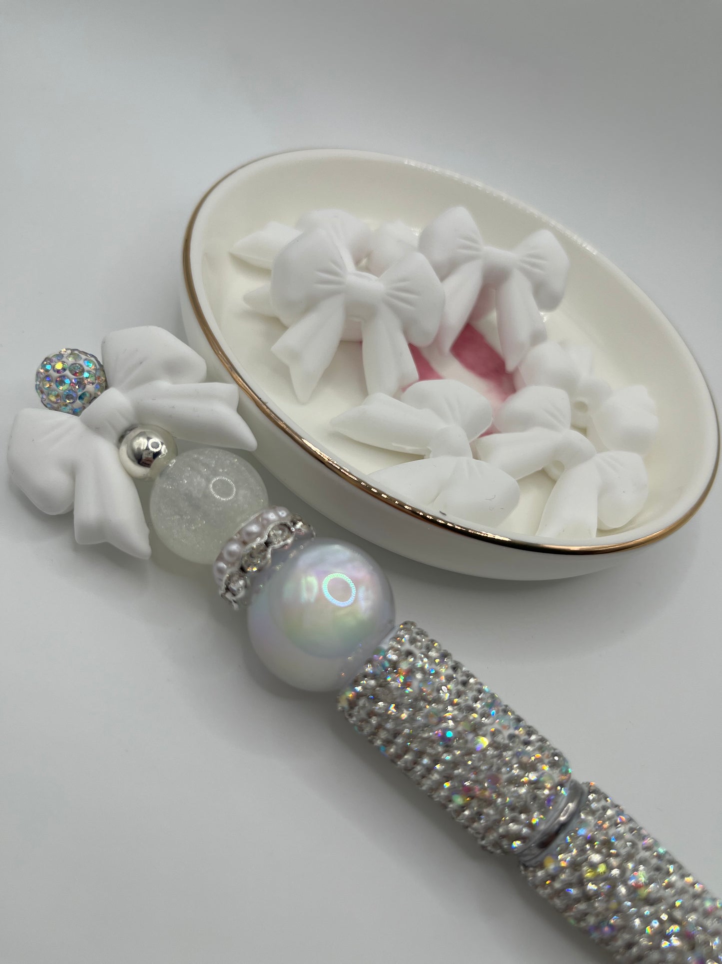 1pc Bow Silicone Bead