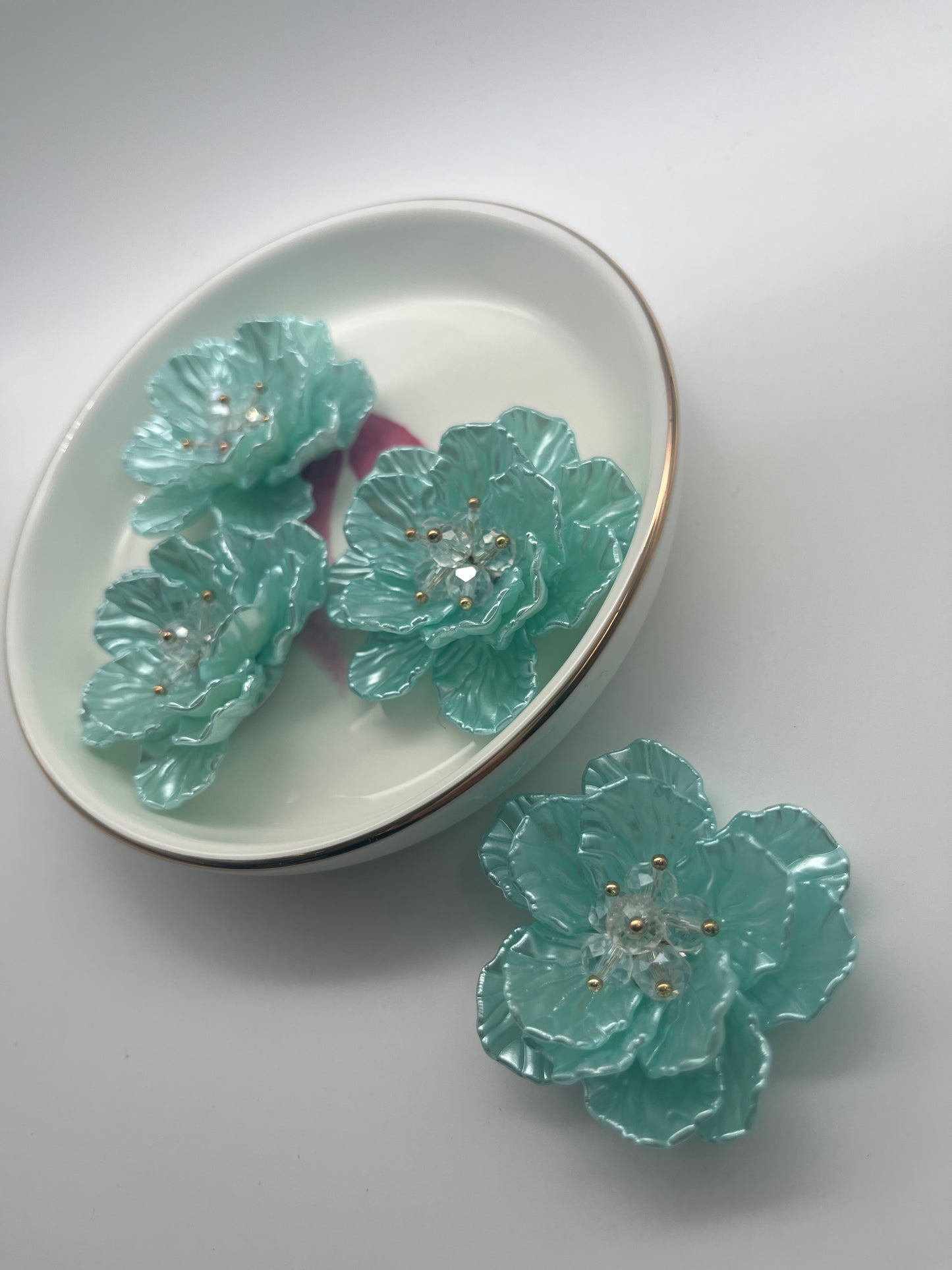 4pc Handmade Acrylic 6 Petal Flower (For DIY) [This Is Not A Bead]