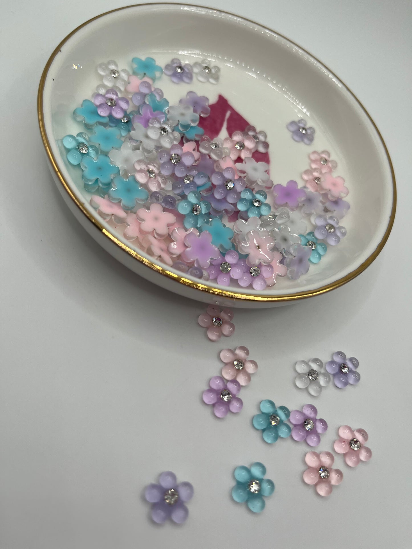 100pc Pastel Flower Mix Nail Charm