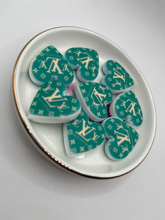 1pc LV Green Heart Silicone Bead